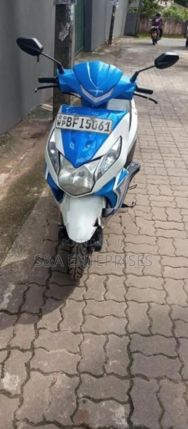 Honda Dio HET 2017
