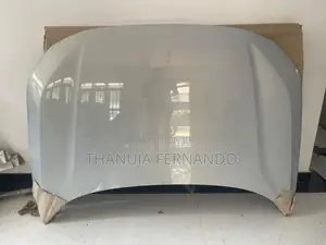 Honda Vezel RV5 Bonnet