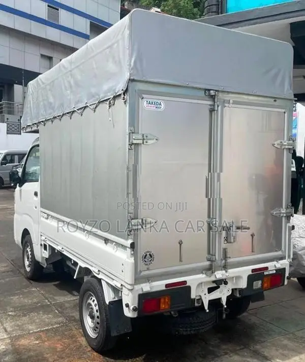Daihatsu Hijet 2022