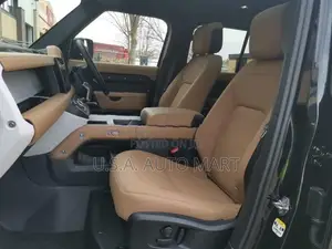 Land Rover Defender P300E UK X Dynamic 2025