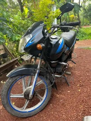 TVS Metro 2010