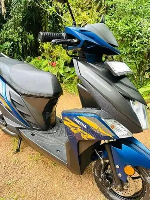 Yamaha RayZR 2018