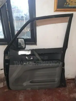 Montero V75 Doors