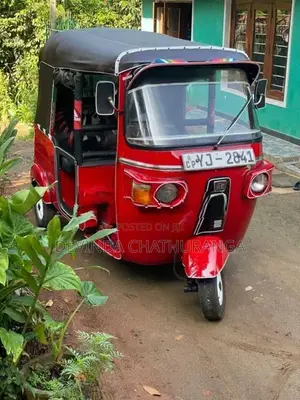 Bajaj RE 2011