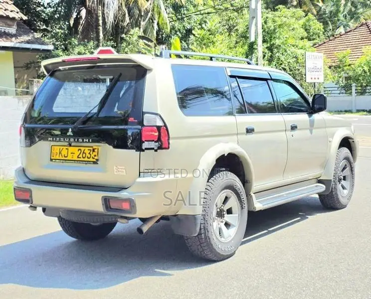 Mitsubishi Montero Sport Diesel 4WD 2008