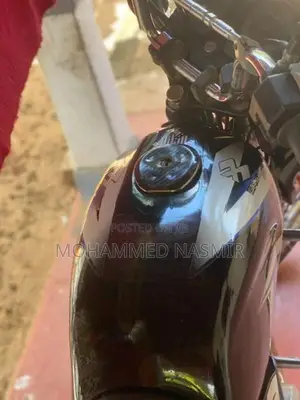 Bajaj CT100 2018