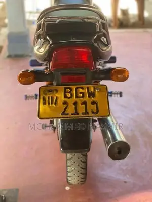Bajaj CT100 2018