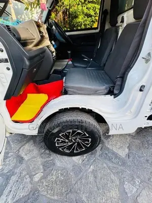 Daihatsu Hijet 2016