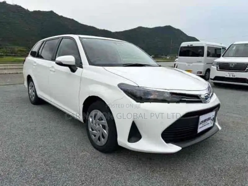 Toyota Fielder Corolla EX Hybrid 2025