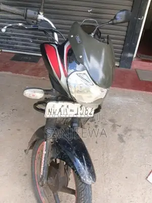 Bajaj Discover 2011