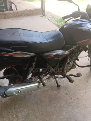 Bajaj Discover 2011