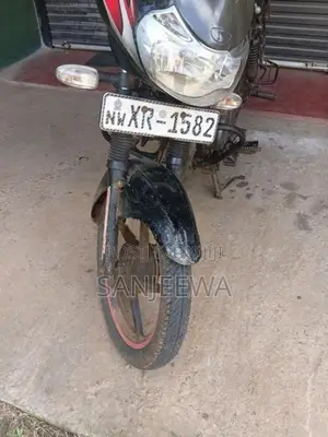 Bajaj Discover 2011