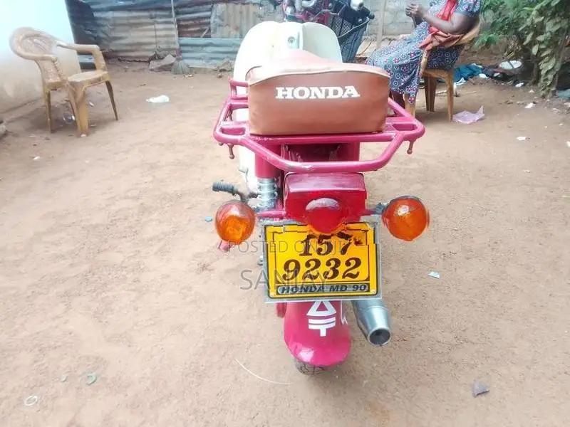 Honda MD 2000