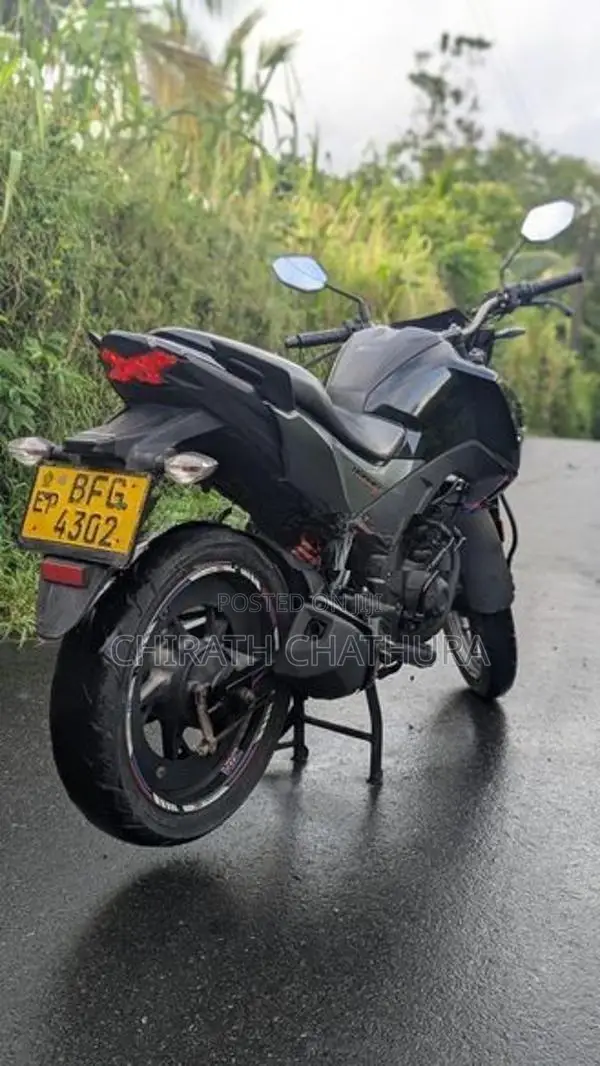 Honda CB Hornet 2017