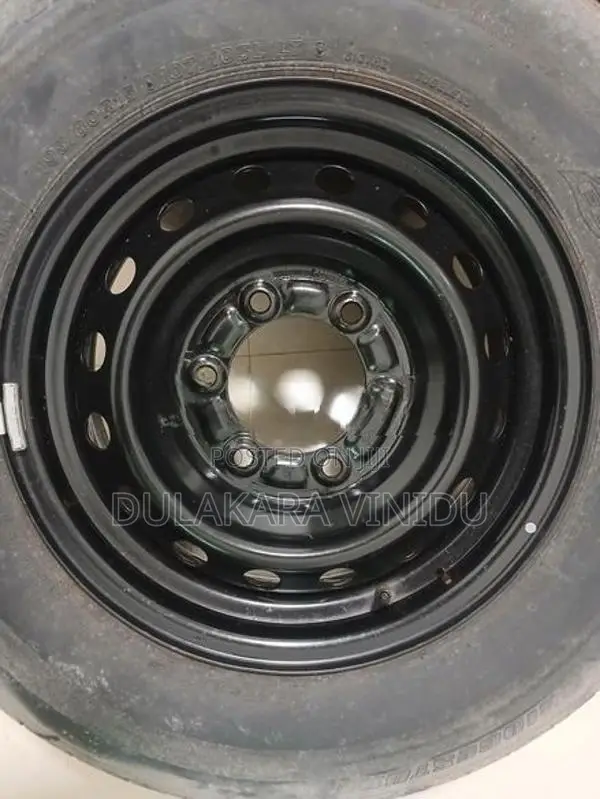 Used 195/80R15 Tire