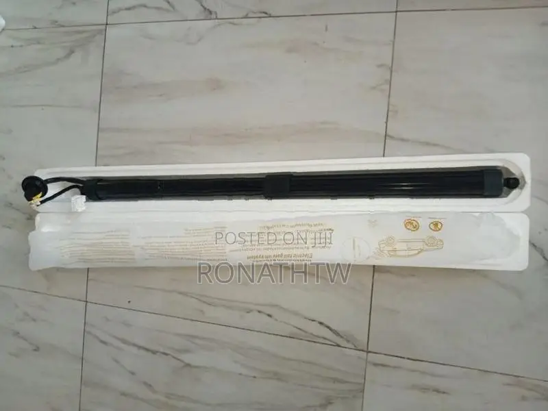 Nissan X-Trail T32/HT32 Electric Power Tailgate Struts