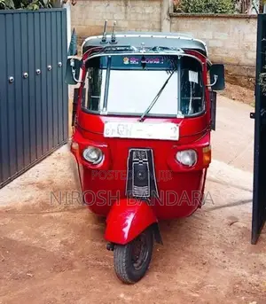 Bajaj RE QW175cc 2010