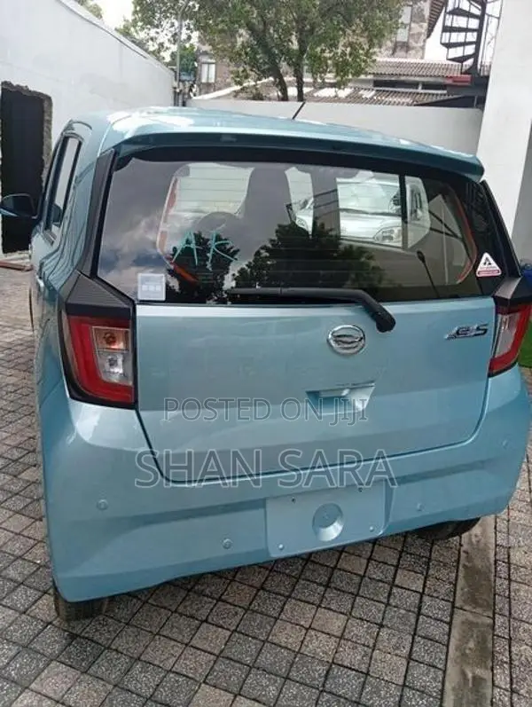 Daihatsu Mira L 2024