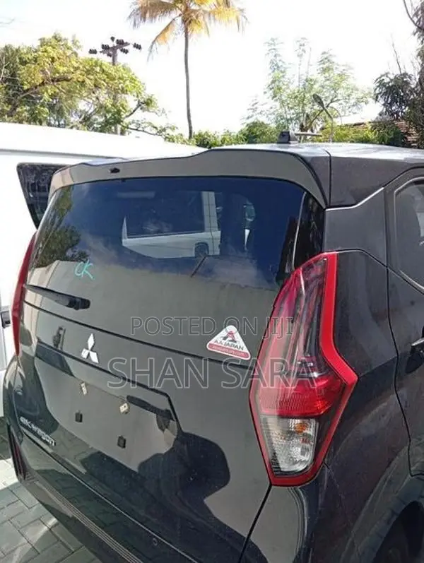 Mitsubishi eK Wagon M 2024
