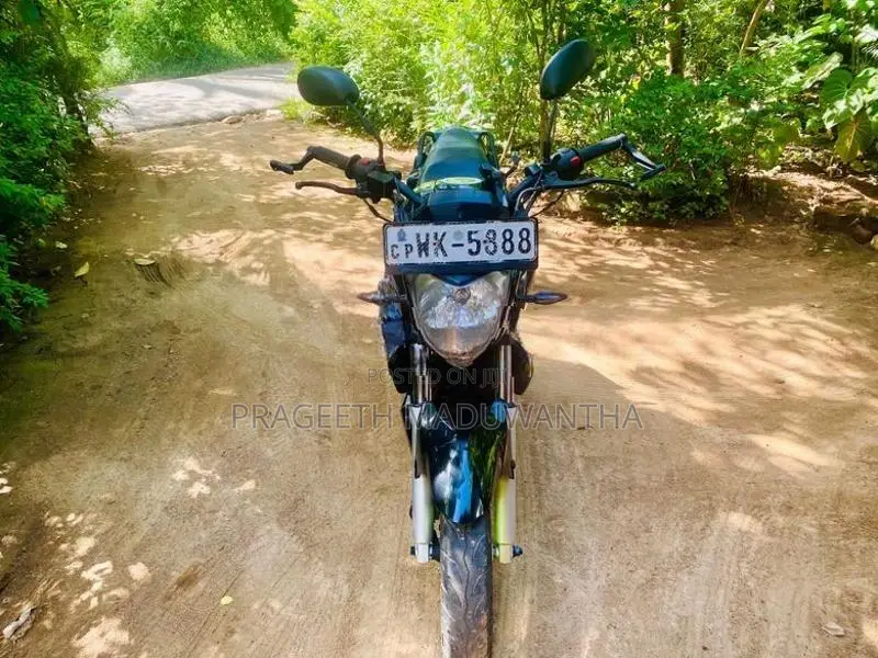 Yamaha FZ 2011