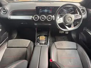 Mercedes Benz GLB 200 AMG 2020