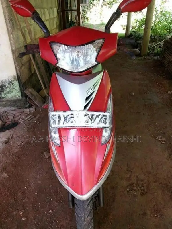 TVS Streak 2010