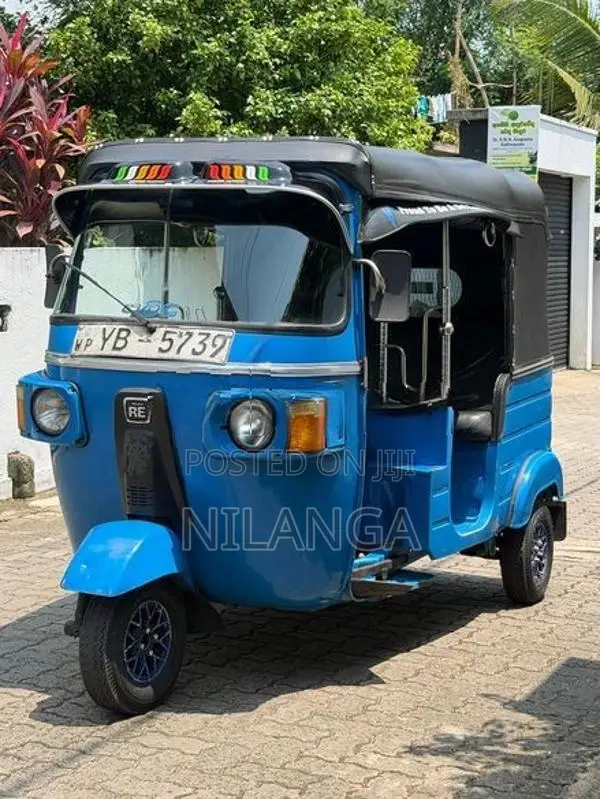 Bajaj RE Three wheelers 2010