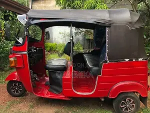 Bajaj RE 2011