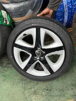 Toyota Prius Rim With Tyre