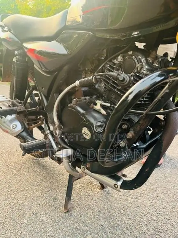Bajaj Discover 2010