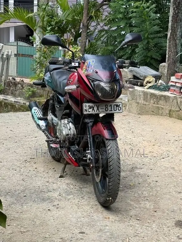 Bajaj Pulsar 150 2012