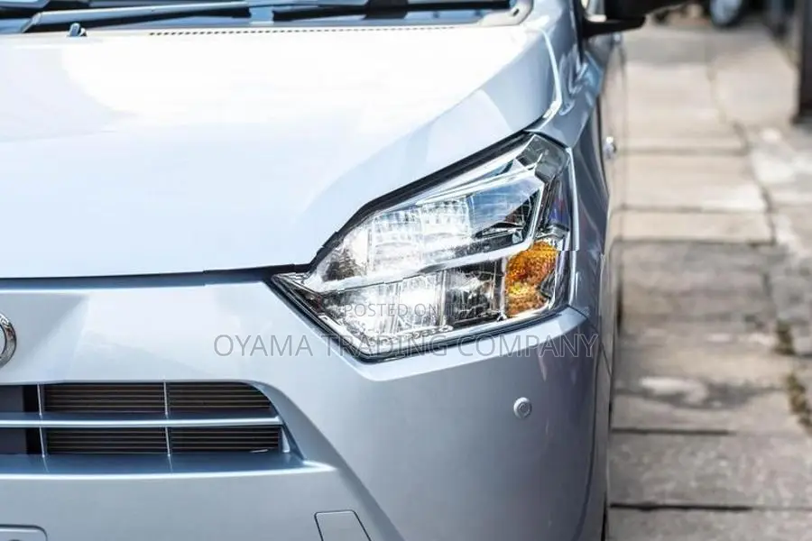 Daihatsu Mira ES X Ltd LED 2025
