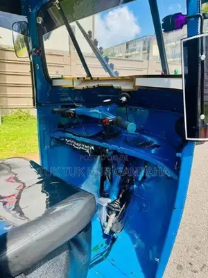 Bajaj RE 2006