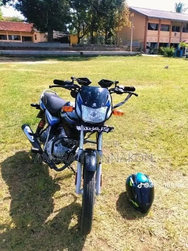 Bajaj CT100 2026