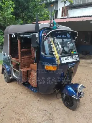 Bajaj RE 2006