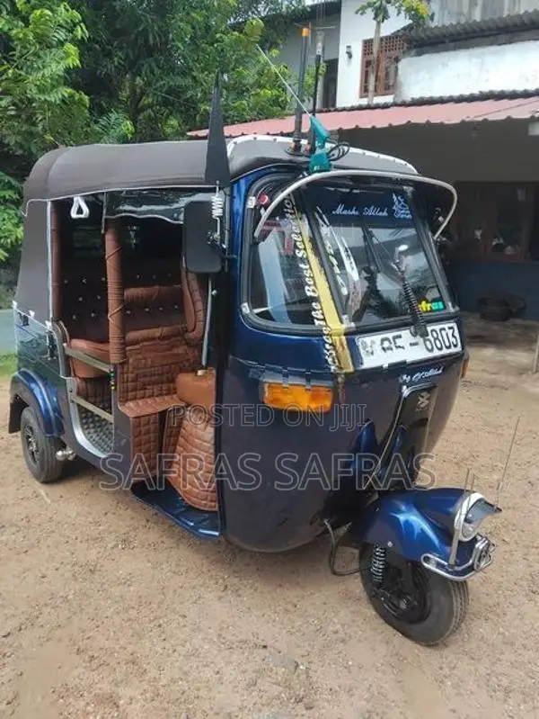 Bajaj RE 2006