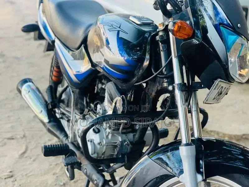 Bajaj CT100 2024