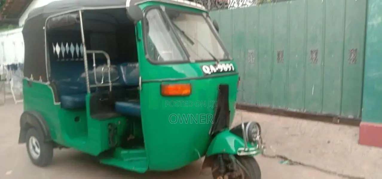 Bajaj RE 2 stoke 2005