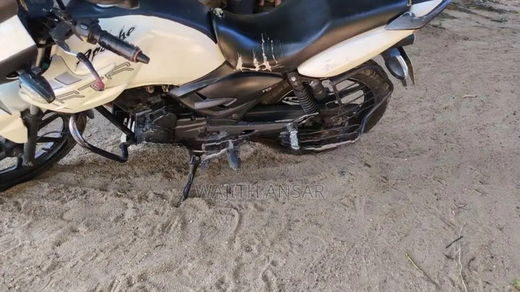 TVS Apache 2014
