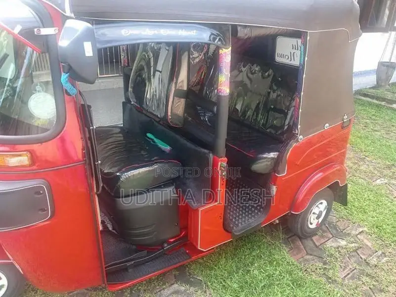 Bajaj RE 2026