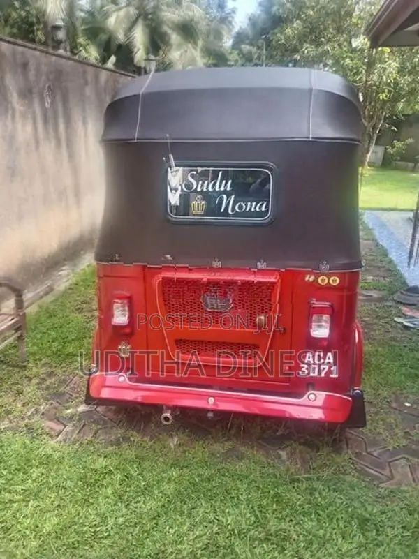 Bajaj RE 2026