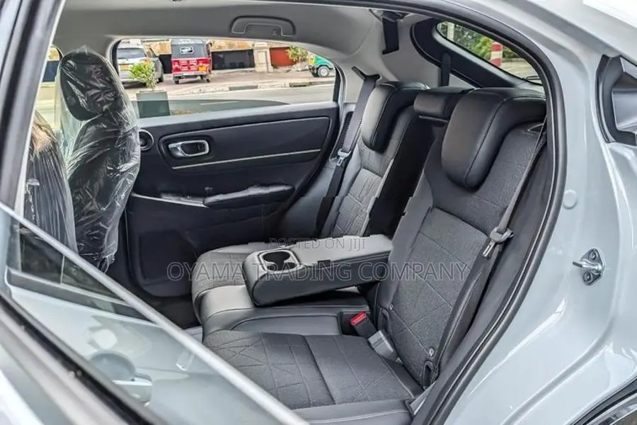 Honda Vezel Z Premium 2026