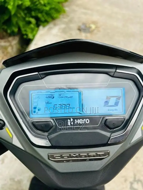 Hero Xoom 110 Combat Edition 2025