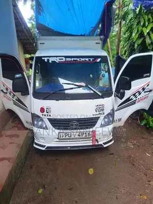 Tata Dimo Lokka 2012