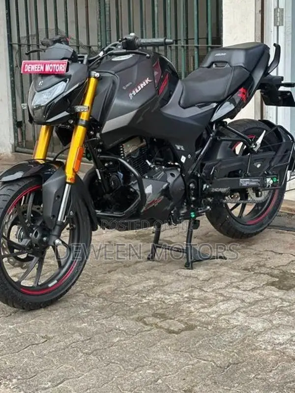 Hero Hunk 160R Brand New 2026