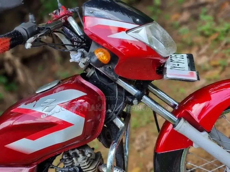Bajaj CT100 2004