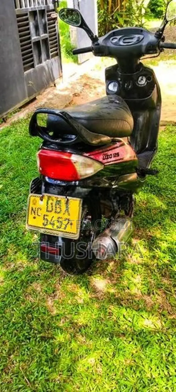 Mahindra Uzo 125 2018