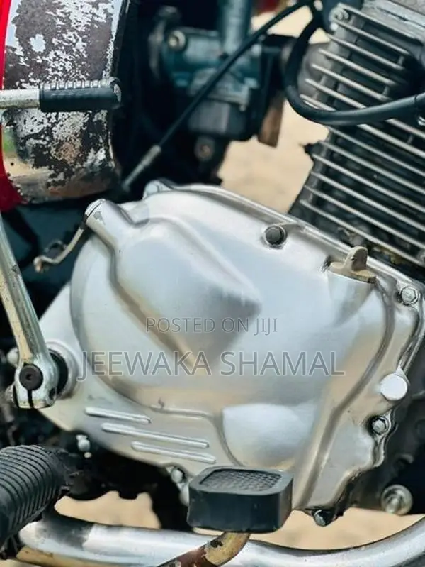 Honda CD 200 2004