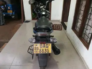 Bajaj Discover 2013