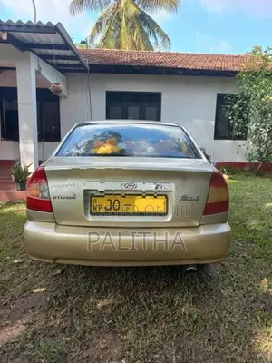 Hyundai Accent 2001